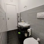 Apartmán Wow - 175 Mq - Posteggio Privato - Davanti Porto Traghetti - Fino A 10 Posti Letto