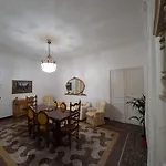 Wow - 175 Mq - Posteggio Privato - Davanti Porto Traghetti - Fino A 10 Posti Letto Apartmán *