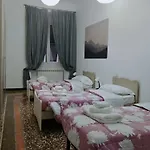 Wow - 175 Mq - Posteggio Privato - Davanti Porto Traghetti - Fino A 10 Posti Letto Apartmán Janov