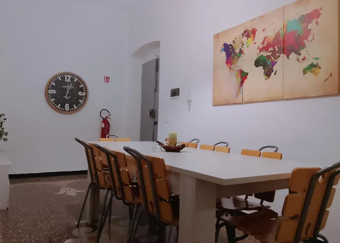 Wow - 175 Mq - Posteggio Privato - Davanti Porto Traghetti - Fino A 10 Posti Letto Apartmán