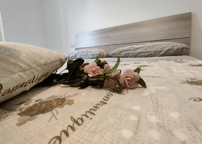 Wow - 175 Mq - Posteggio Privato - Davanti Porto Traghetti - Fino A 10 Posti Letto Apartament Genua