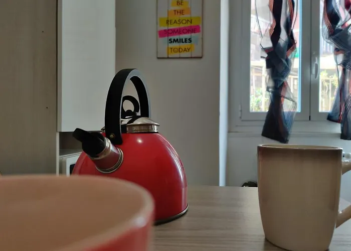 Apartament Wow - 175 Mq - Posteggio Privato - Davanti Porto Traghetti - Fino A 10 Posti Letto Genua