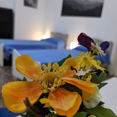 Апартаменты Wow - 175 Mq - Posteggio Privato - Davanti Porto Traghetti - Fino A 10 Posti Letto *
