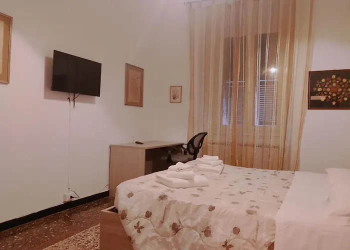 Wow - 175 Mq - Posteggio Privato - Davanti Porto Traghetti - Fino A 10 Posti Letto ג'נובה